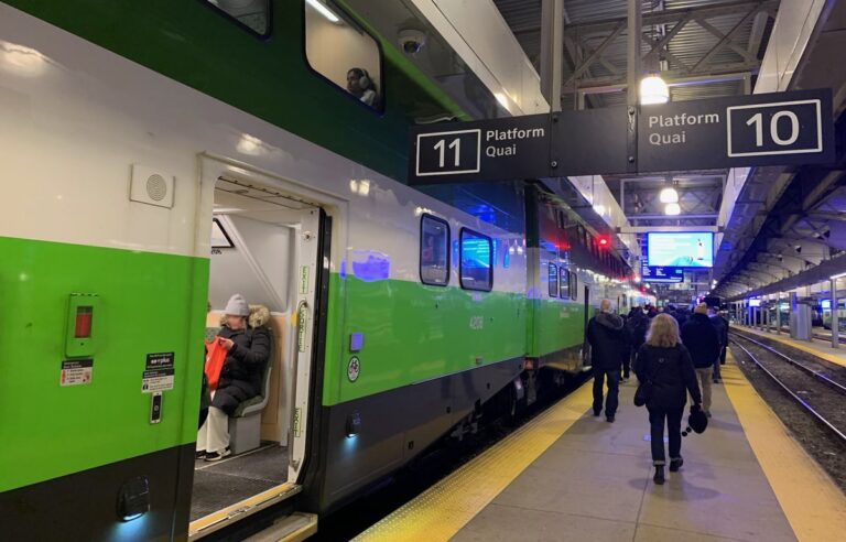 Veterans and Canadian Armed Forces (CAF) members can now ride GO for FREE