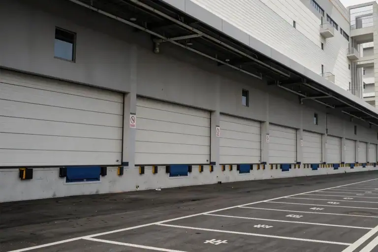 What Size Sectional Door Do You Need for a Loading Bay - Guide and Dimensions for Industrial Warehouses
