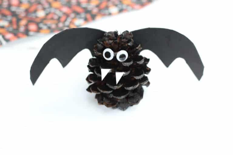 pinecone bat fangs
