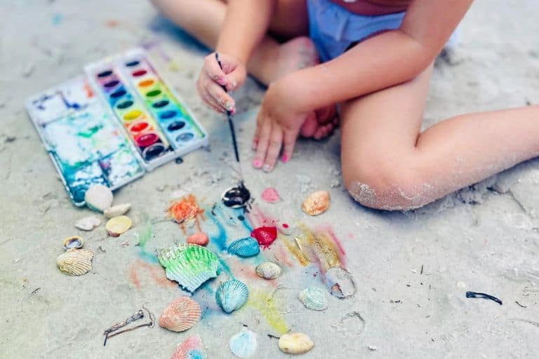 shell painting at the beach