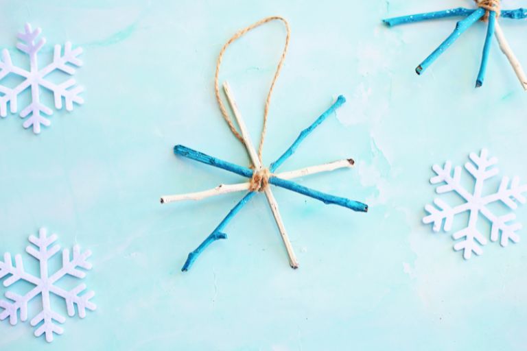 Add twine to display your snowflake