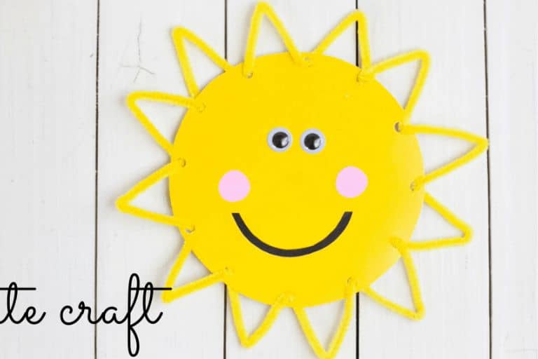 sun shine craft with yellow pipe cleaners