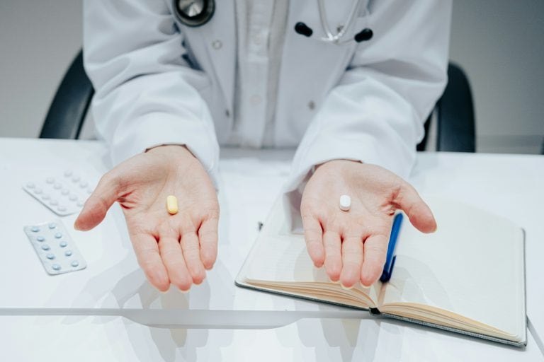 Wellbutrin vs Zoloft: What to Know Before Choosing an Antidepressant