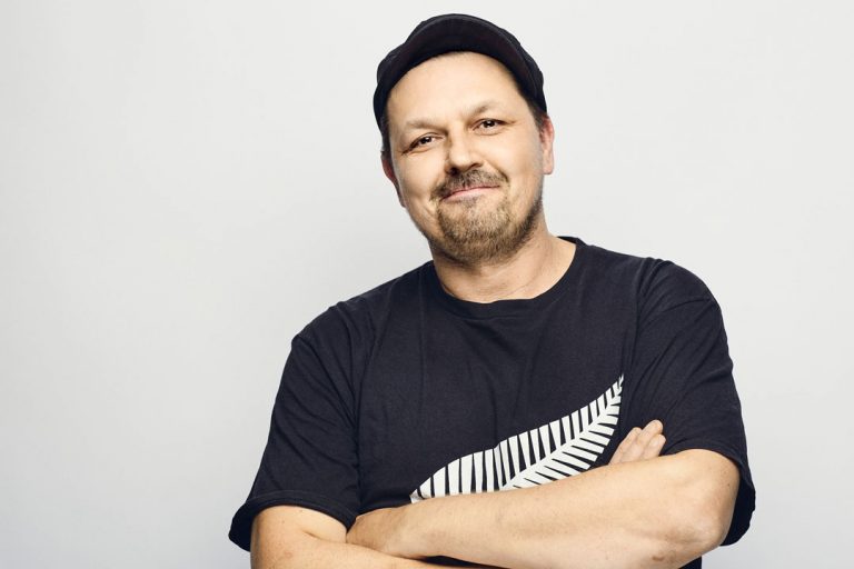 Porträtbild von Gregor Mohlberg