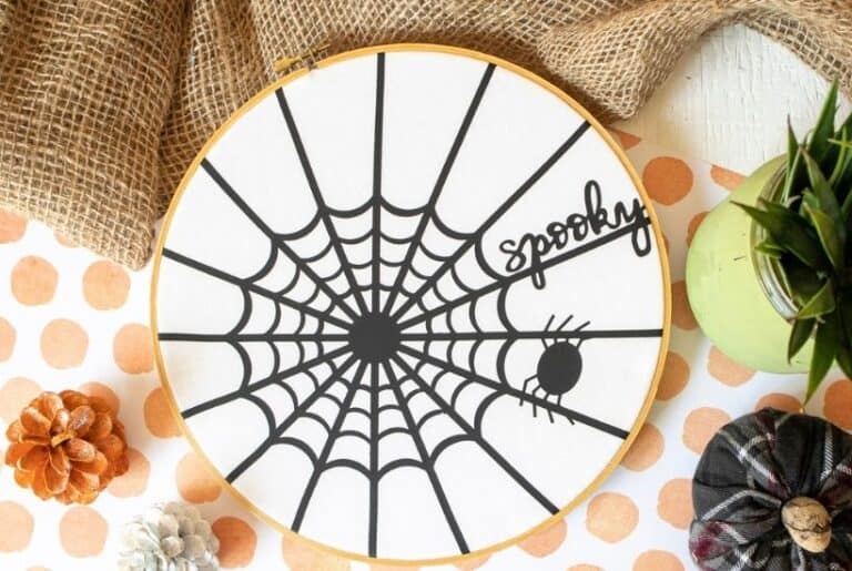 This Spider Web Halloween Hoop Art is the perfect Cricut Halloween craft to try at home while alone or with loved ones. The easy fall craft does not take long to create and will last such a long time.