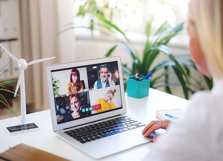 connection in hybrid and remote teams