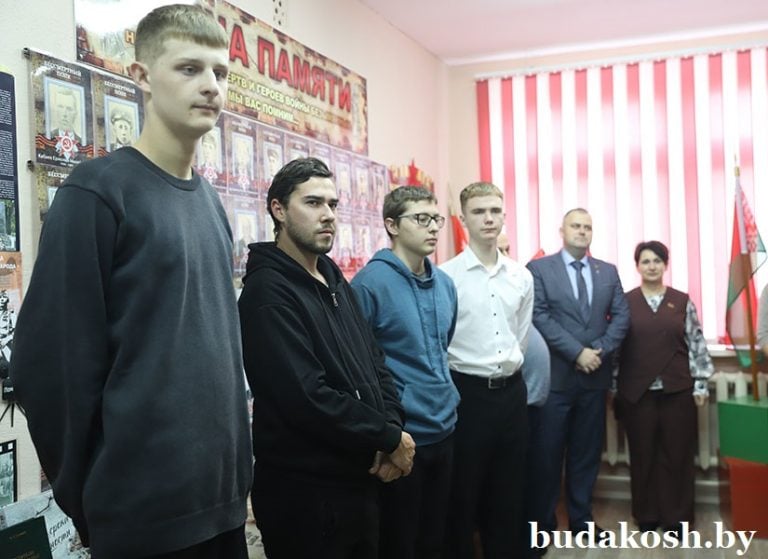 Молодым кадрам на селе – особое внимание. В Гусевицком сельисполкоме прошла встреча руководства района с молодыми специалистами