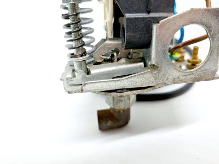 Square D pressure switch mechanism