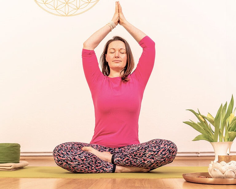 Grit Grubenick Yoga Lichtspuren Foto Koenitz 1 28 1