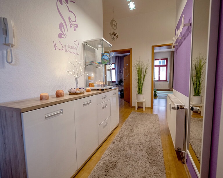 Eingangsbereich Seminarzentrum Halle | Foto Könitz