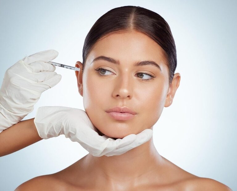 How Dermal Fillers can help treat acne scarring and other facial scars?
