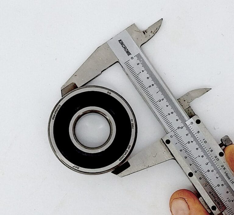 measuring outside diameter of a bearing with a vernier caliper