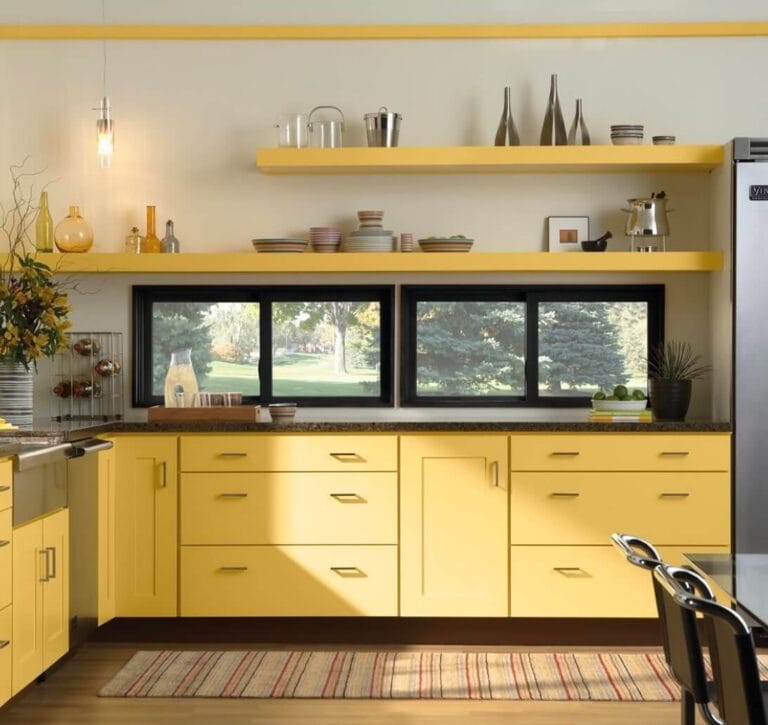 Custom Color Services