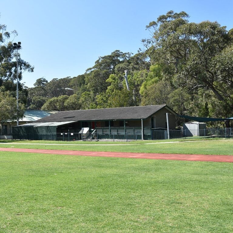 DSC 1223.EHQ .02 768x768