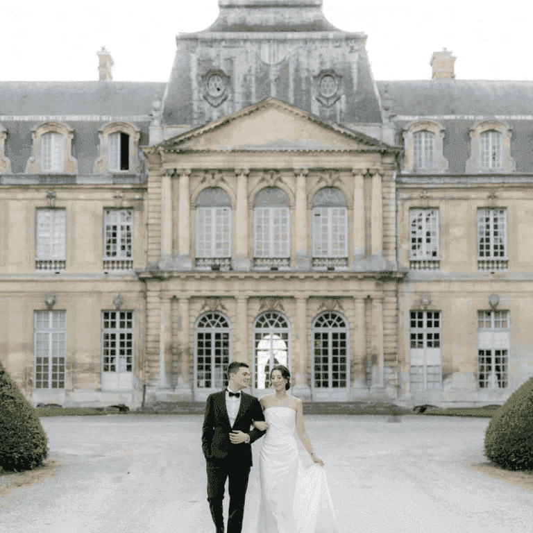 wedding at Château de Champlatreaux