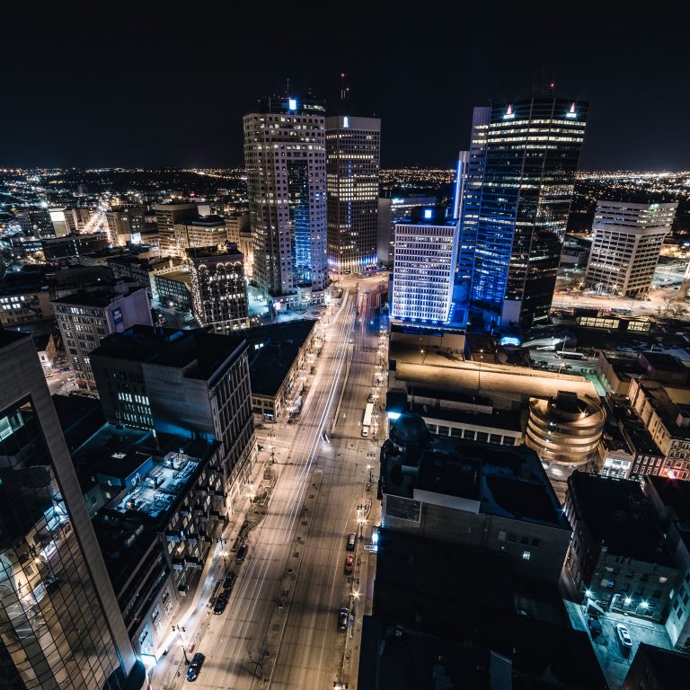 josh-lavallee-sM0q8DxTkWQ-unsplash