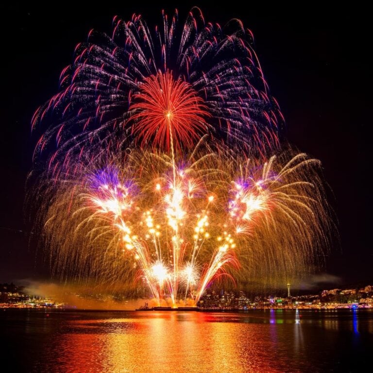 4th of July fireworks over Lake Union, Seattle, seen from the water