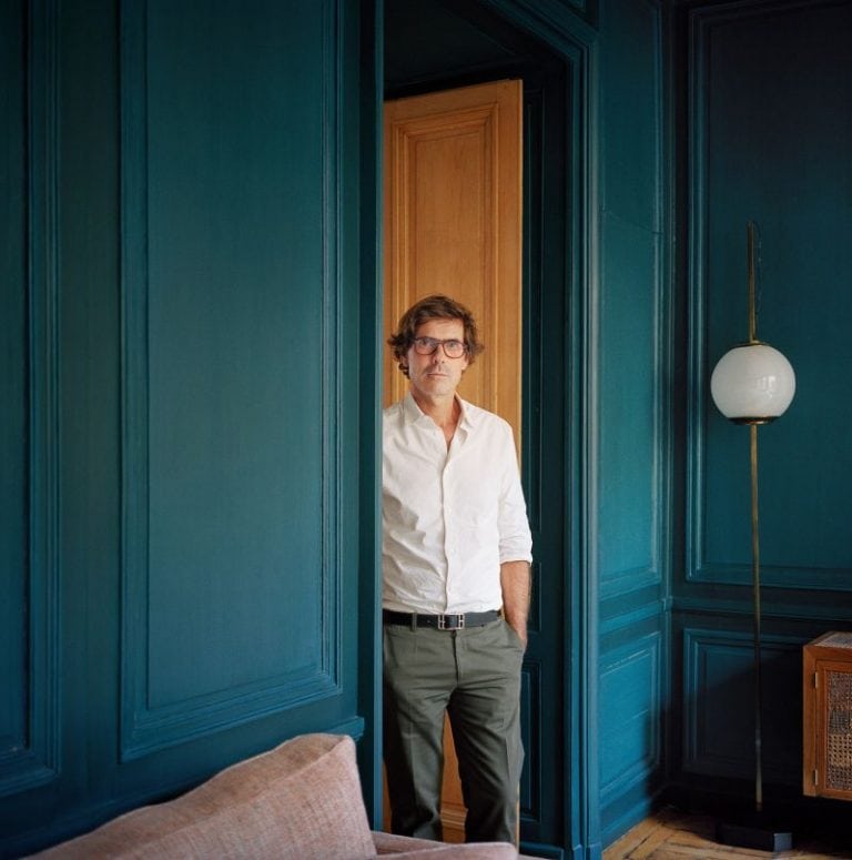 Pierre Yovanovitch Invites You Inside His Parisian Apartment_2 pierre yovanovitch Pierre Yovanovitch Invites You Inside His Parisian Apartment Pierre Yovanovitch Invites You Inside His Parisian Apartment 2