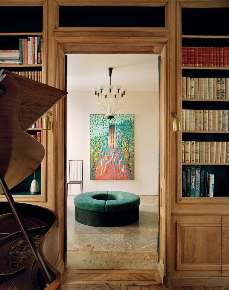 pierre yovanovitch Pierre Yovanovitch Invites You Inside His Parisian Apartment Pierre Yovanovitch Invites You Inside His Parisian Apartment 6
