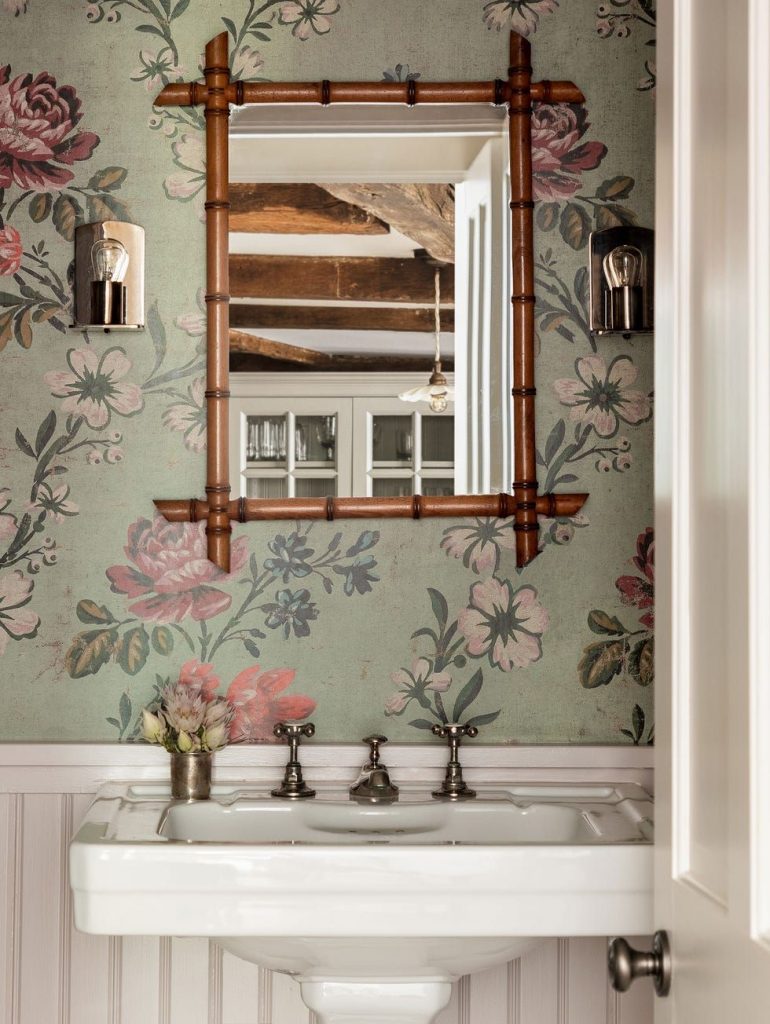 heidi-caillier-bedford-21-1646674546-770x1024 heidi-caillier-bedford-21-1646674546-770x1024 designer approved colors From Sage To Celery, Here’s 10+ Designer Approved Colors That Go With Green heidi caillier bedford 21 1646674546 770x1024