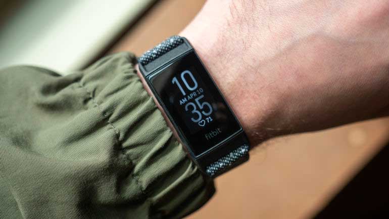 Разница между Fitbit и Apple Watch. Какой фитнес-трекер лучше? 5 Fitbit Charge 4