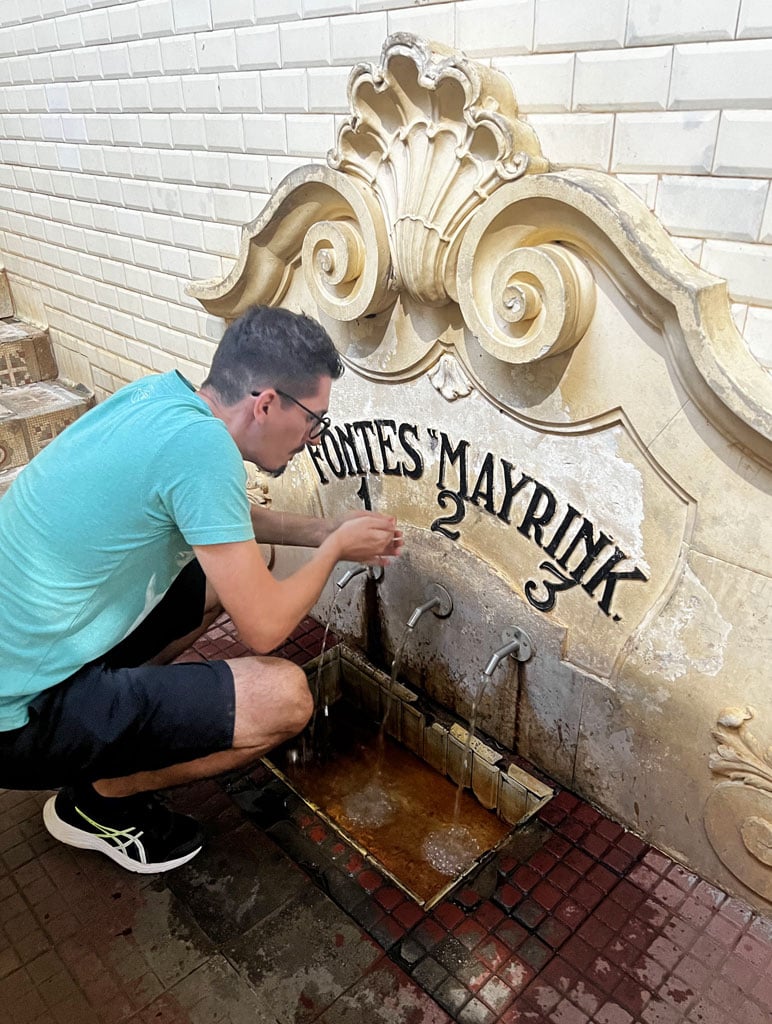 Fontes Mayrink 1, 2 e 3 - Parque das Águas de Caxamu