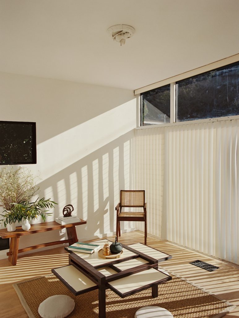 5-3-772x1024 5-3-772x1024 a mid-century modern los angeles home inspired by japanese ryokans A Mid-Century Modern Los Angeles Home Inspired by Japanese Ryokans 5 3 772x1024