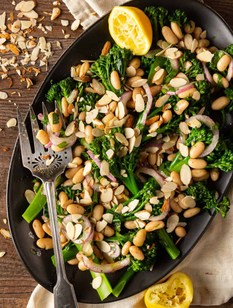 broccolini salad with almonds