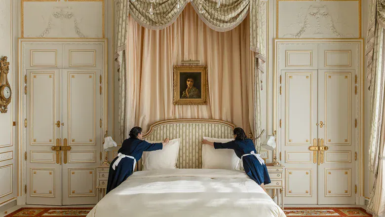 26669-undudfc2jv-web4k 26669-undudfc2jv-web4k Top 10 Paris hotels top 10 paris hotels Top 10 Paris Hotels for Timeless Elegance and Refined Stays 26669 undudfc2jv web4k