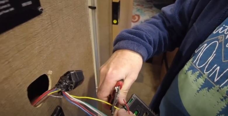 cutting wires