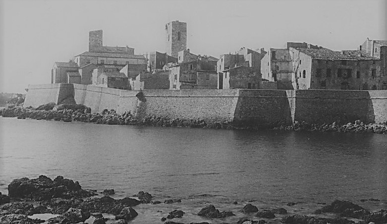 LES AQUEDUCS D'ANTIBES