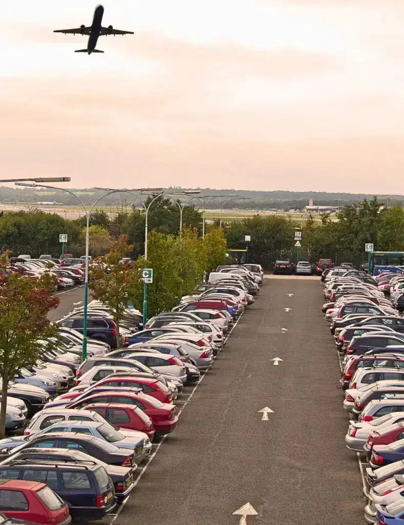 Holiday Travel Tips for Airport Parking