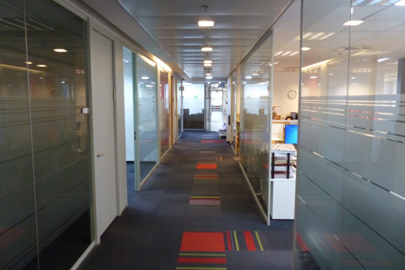 בנין מניב למכירה