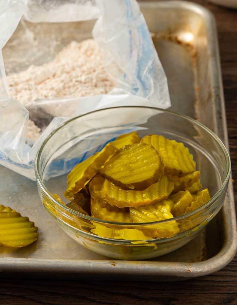 how to coat pickles for the air fryer