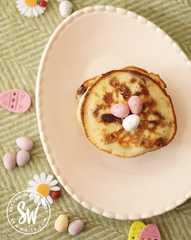 Easter brunch ideas with mini egg pancakes on a pink plate