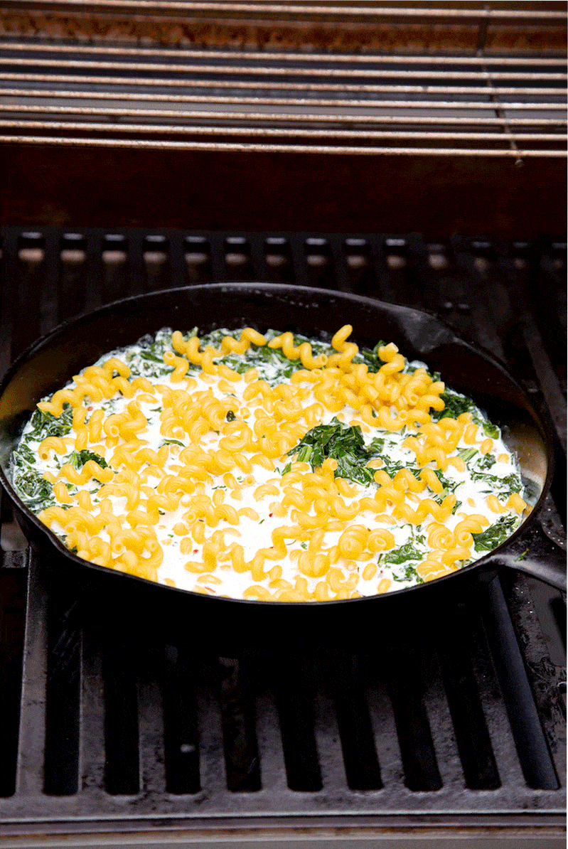 Grilled Skillet Mac and Cheese with Kale Good. Food. Stories.