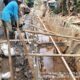 Proyek Turap Rp528 Juta di Jatinegara Disorot, Pekerjaan Berlangsung Saat Saluran Masih Tergenang