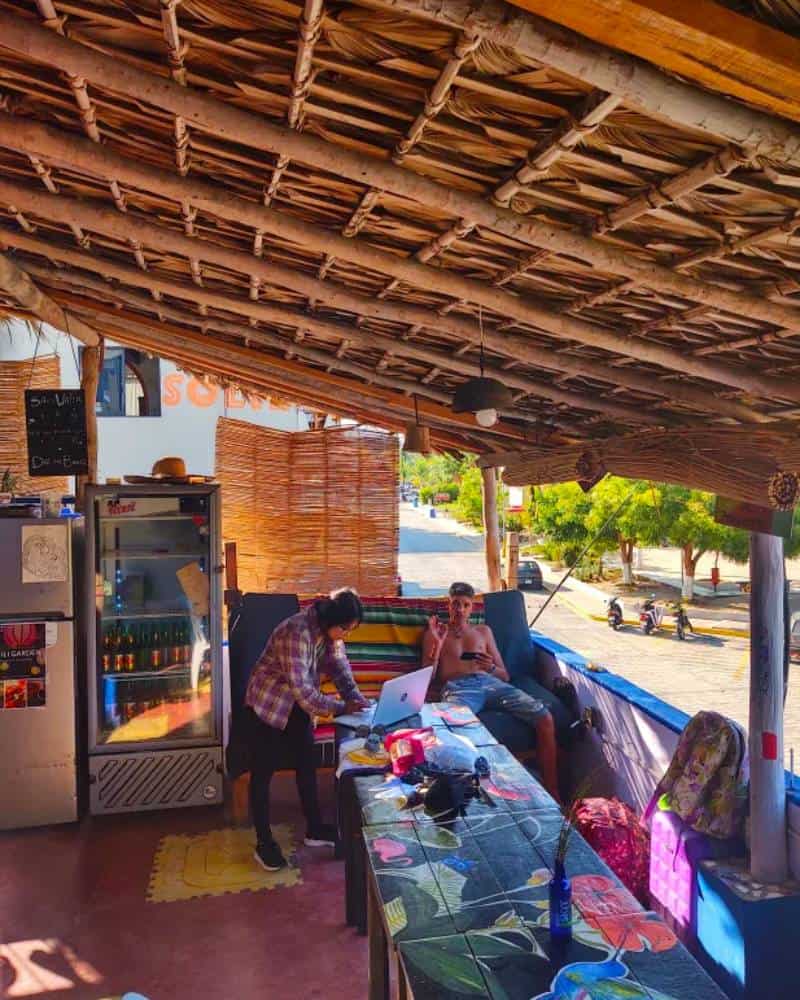 lounge area of Pipeline Hostel