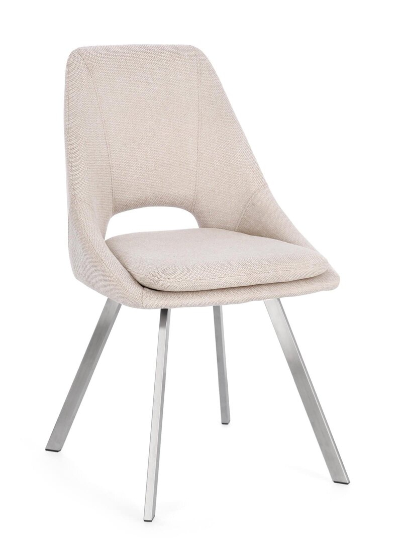 Sedia in tessuto beige con gambe in metallo.
