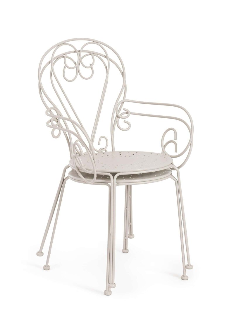 Sedia in ferro battuto bianca, stile romantico e decorativo, perfetta per giardino o interni raffinati.