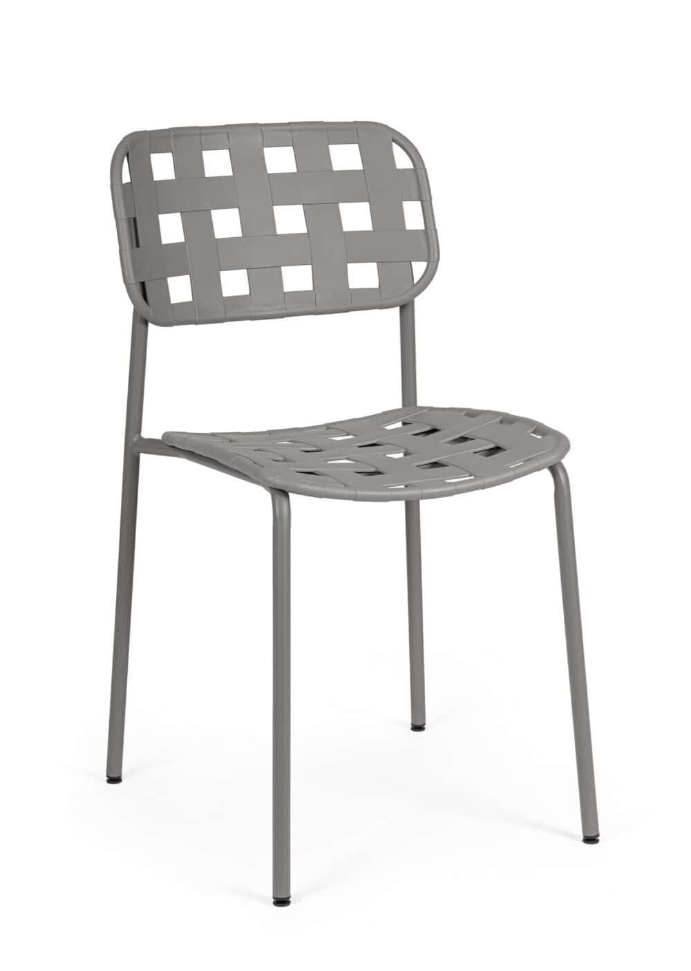 Sedia moderna in plastica grigia con seduta e schienale intrecciati, ideale per esterni e giardini.