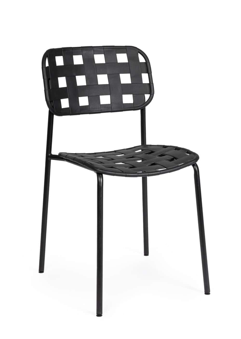 Sedia in metallo con seduta e schienale a intreccio nero, design elegante e versatile.