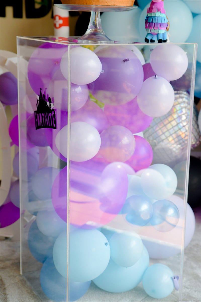 フォートナイト FORTNITE BIRTHDAY バースデーパーティー　誕生日