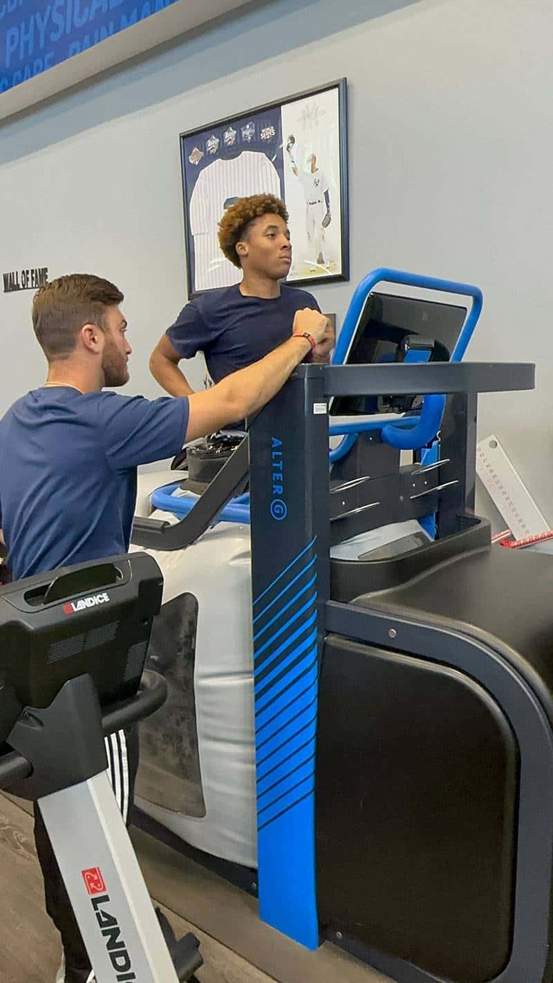 ALTERG ANTI-GRAVITY TREADMILL
