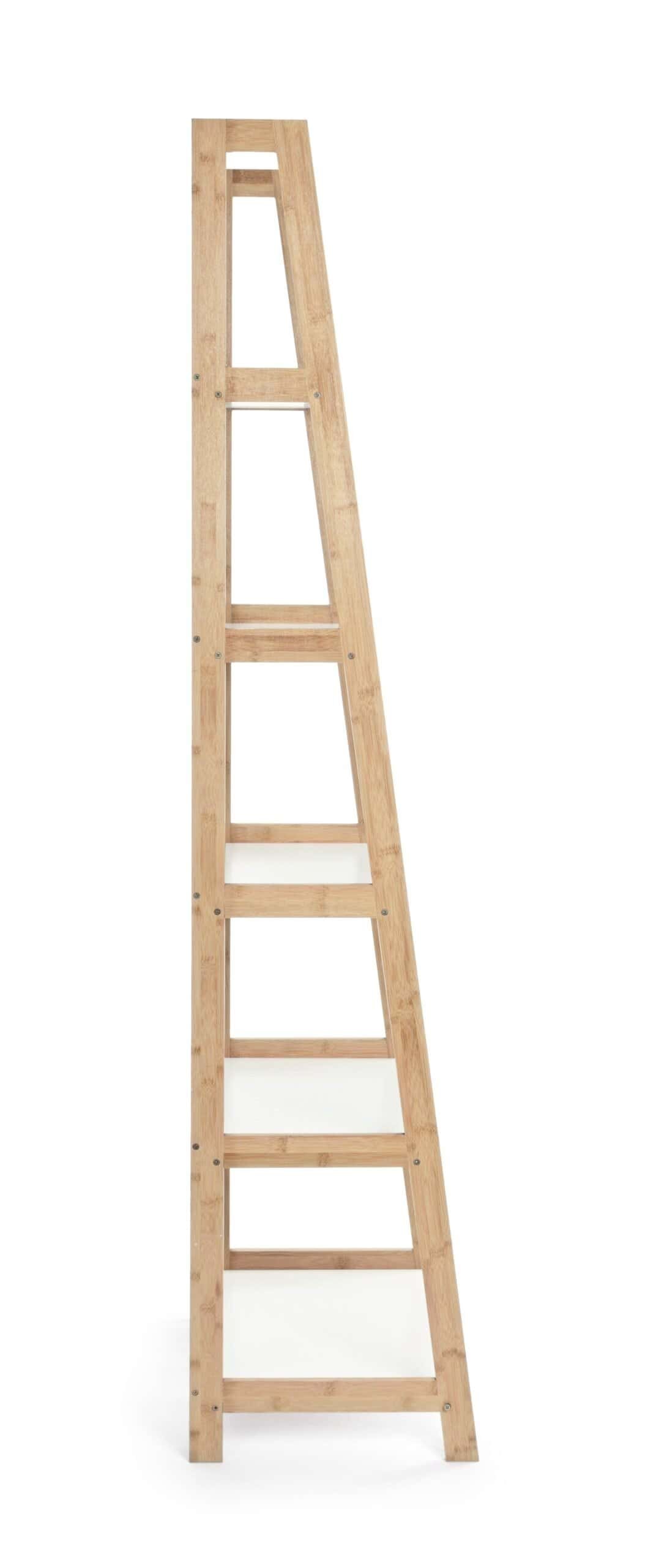 Semplice scala in legno naturale, perfetta per arredamento interno ed esterno, durevole e versatile.