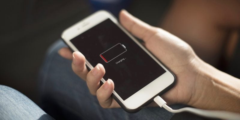 Akku Austausch für Smartphone und iPhone - Express Service Düsseldorf
