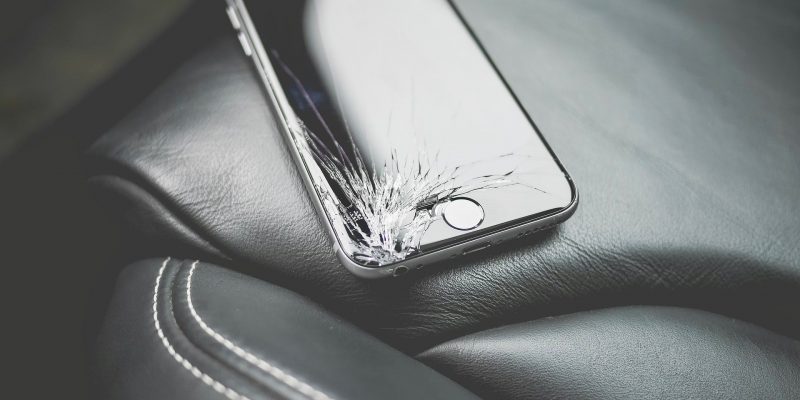 Handy Display Reparatur Düsseldorf bei Blitz Repair