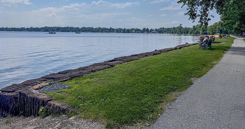 Summer outdoor landscape in Vermont — bug bite and mosquito activity forecast — Just Bite Me temporary bug bite relief