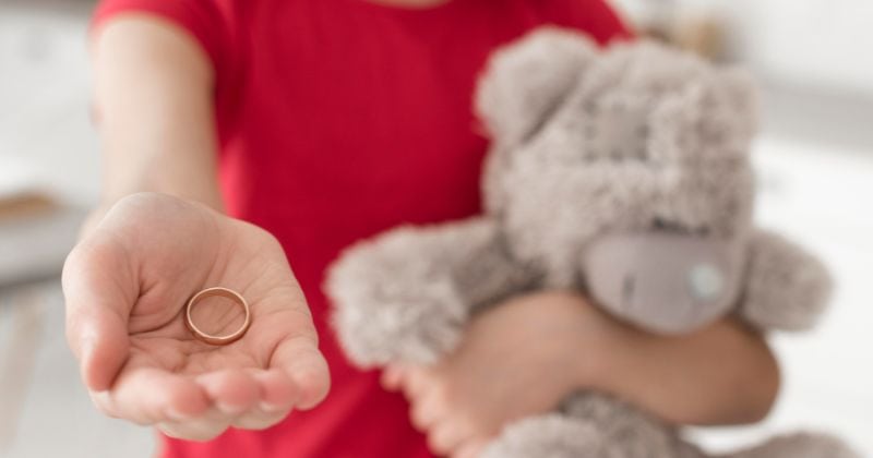 hỏa thuận về việc nuôi con khi ly hôn và quyền nuôi con sau ly hôn?