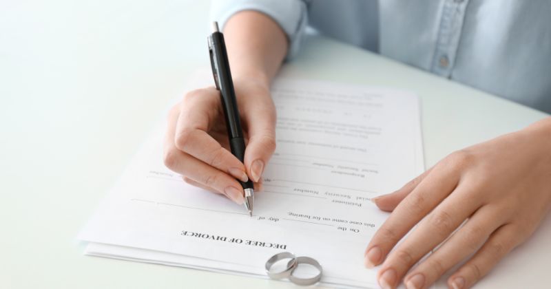 Hướng dẫn cách điền đơn ly hôn đơn phương